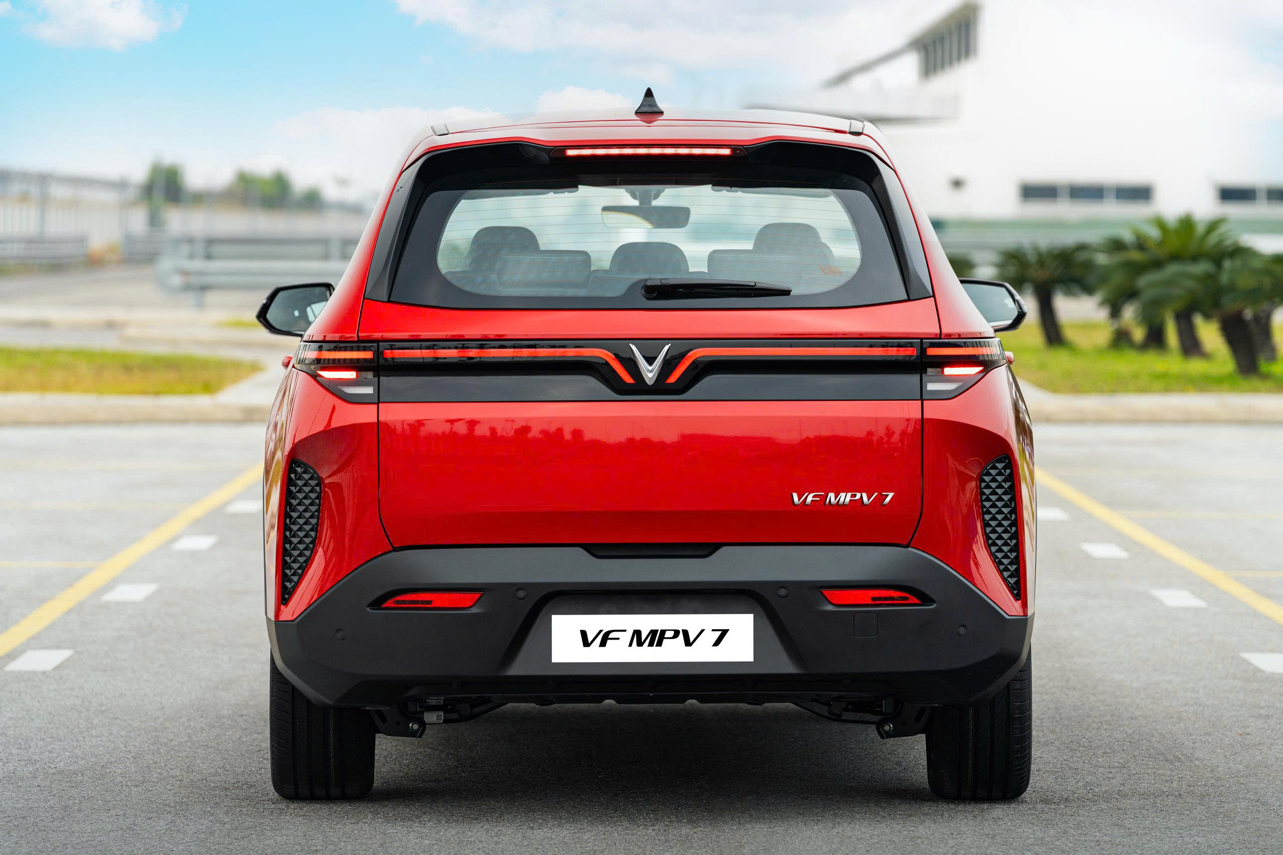 VinFast Limo Gia Đình